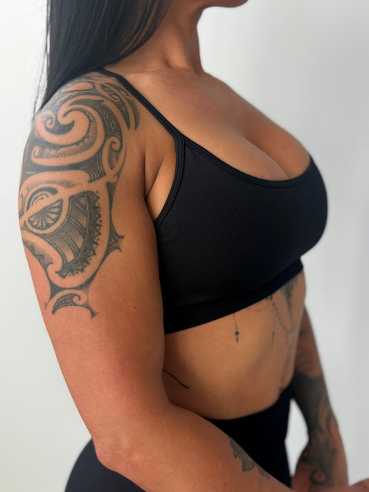 The Marleigh Crop - Black