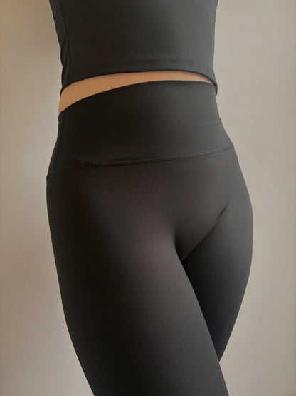 The Luna Legging