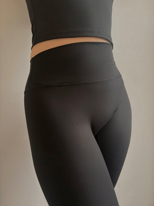 The Luna Legging