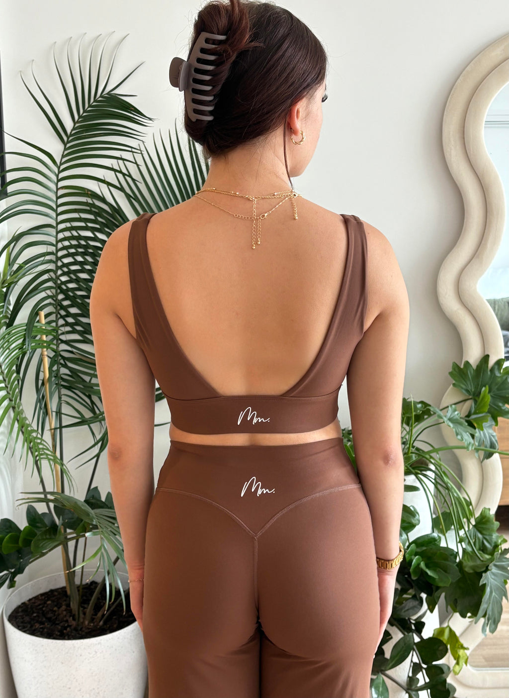 Contour Crop- Chestnut