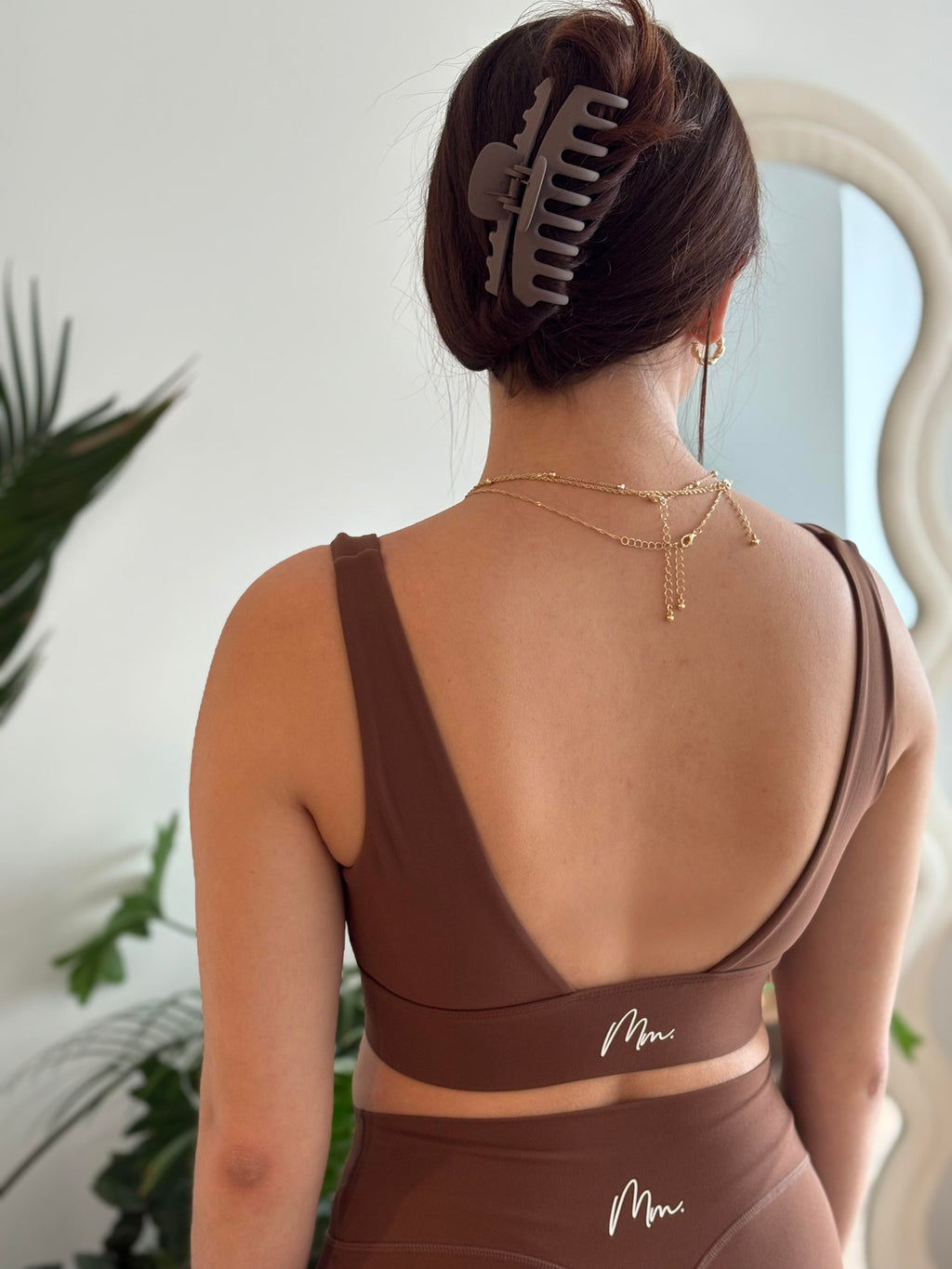Contour Crop- Chestnut